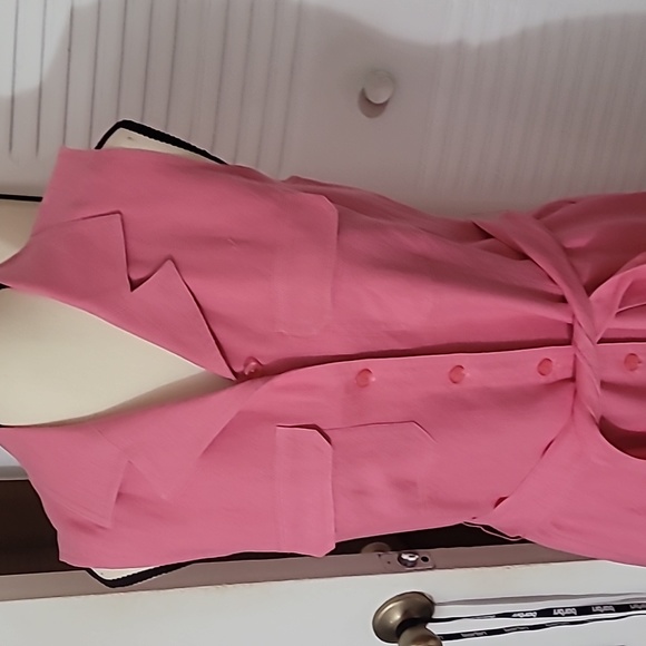 Style & Co -Woman's Size 6 Pink Dress - 100% Linen w/ 100% Acetate inner lining - Picture 6 of 9